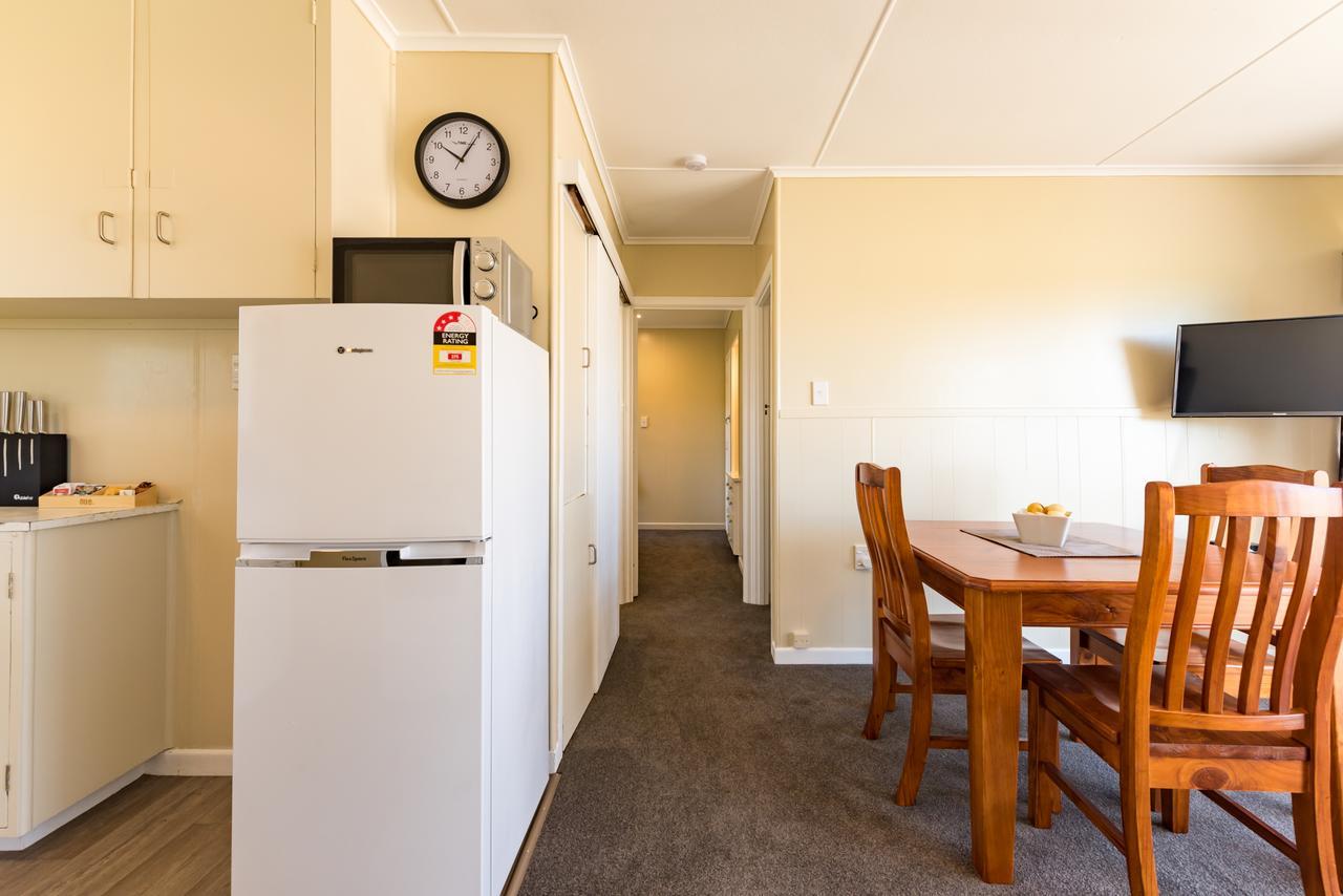 Waitangi Beach Bach 30B 외부 사진