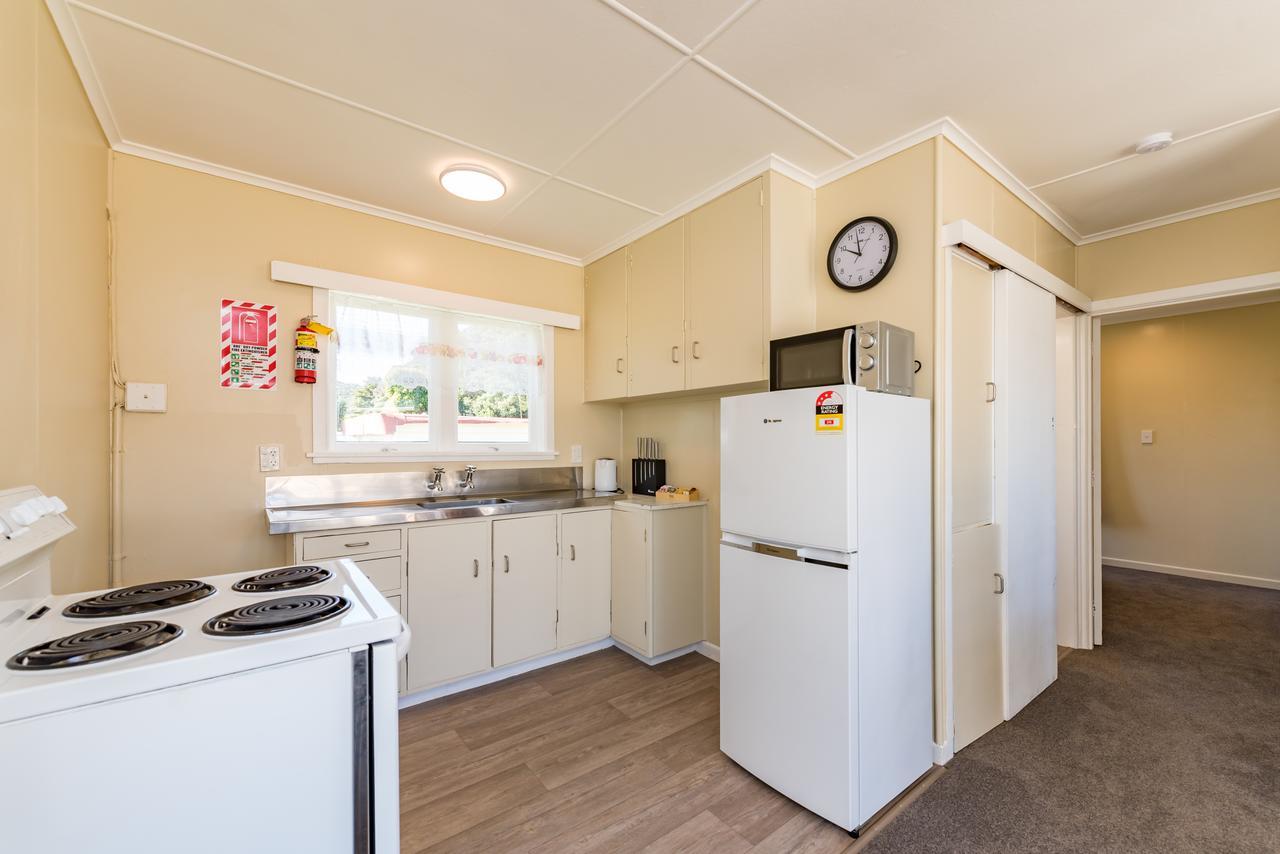 Waitangi Beach Bach 30B 외부 사진