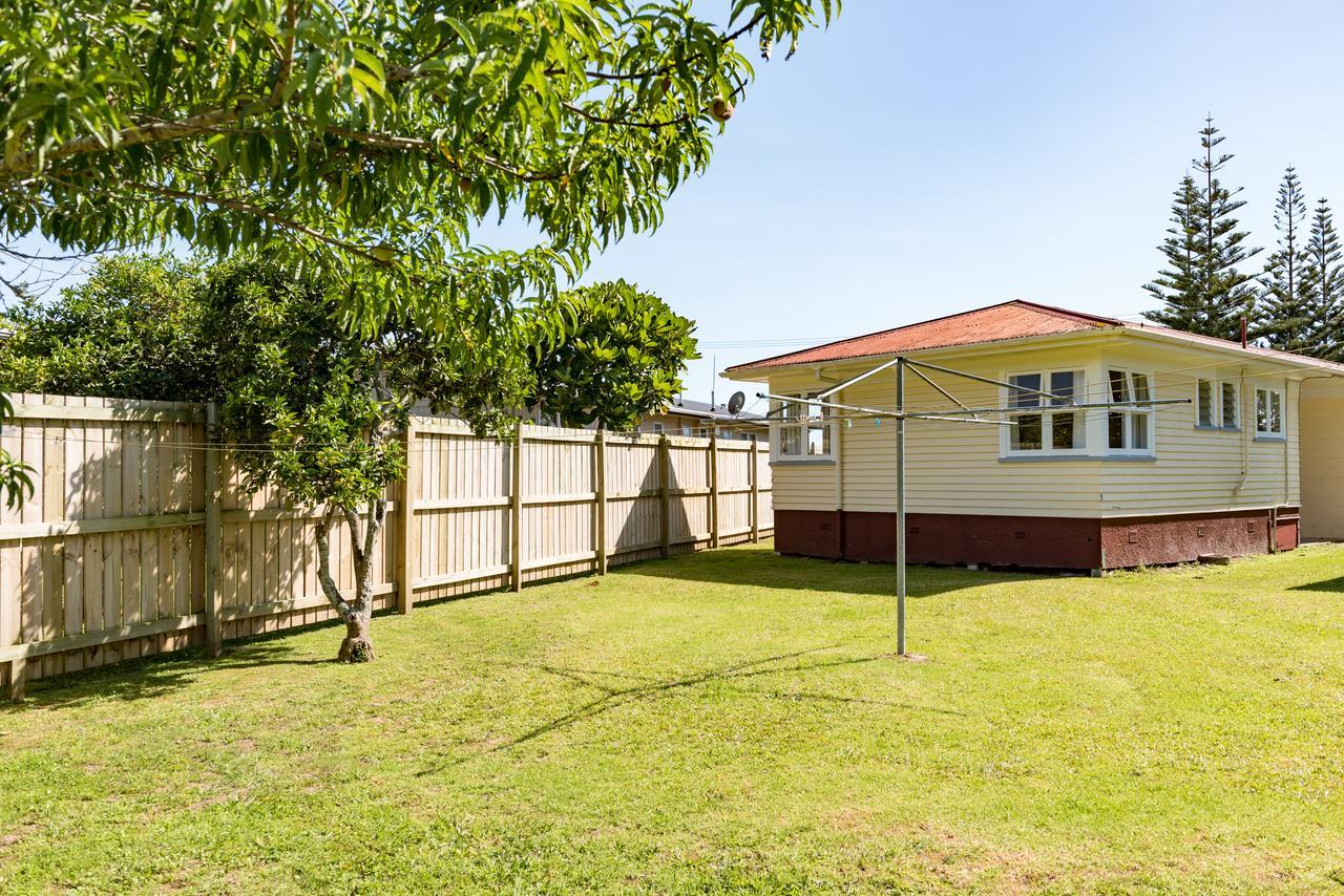 Waitangi Beach Bach 30B 외부 사진